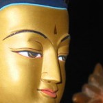 header-statue2