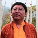 Rinpoche-flags header